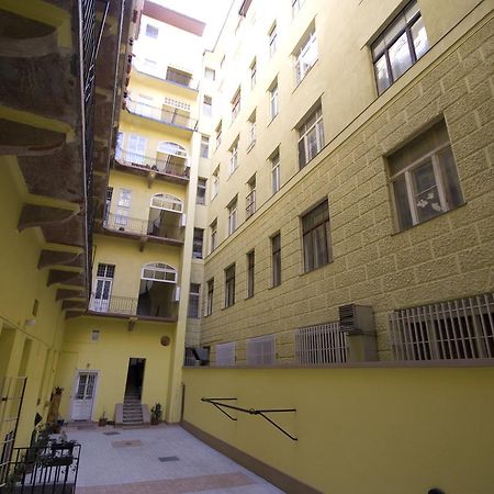 Apartment Akademia Budapest Eksteriør bilde
